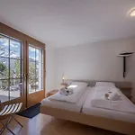 شقة Alpenrebe *